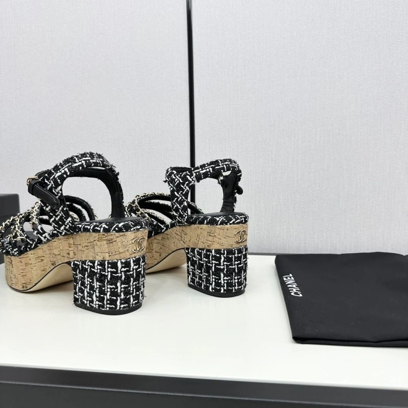 DailyWear Chxnxl Sandals 128584