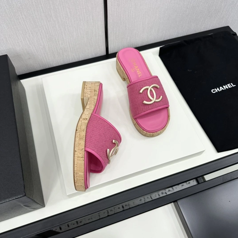 Modern Chxnxl Slippers 128166