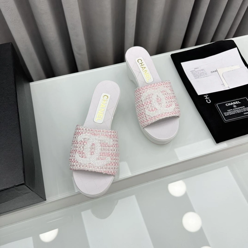 Refined Chxnxl Slippers 128159