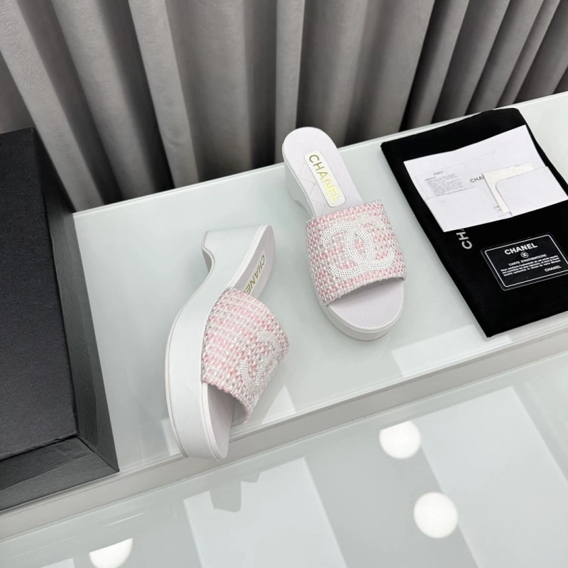 Refined Chxnxl Slippers 128159