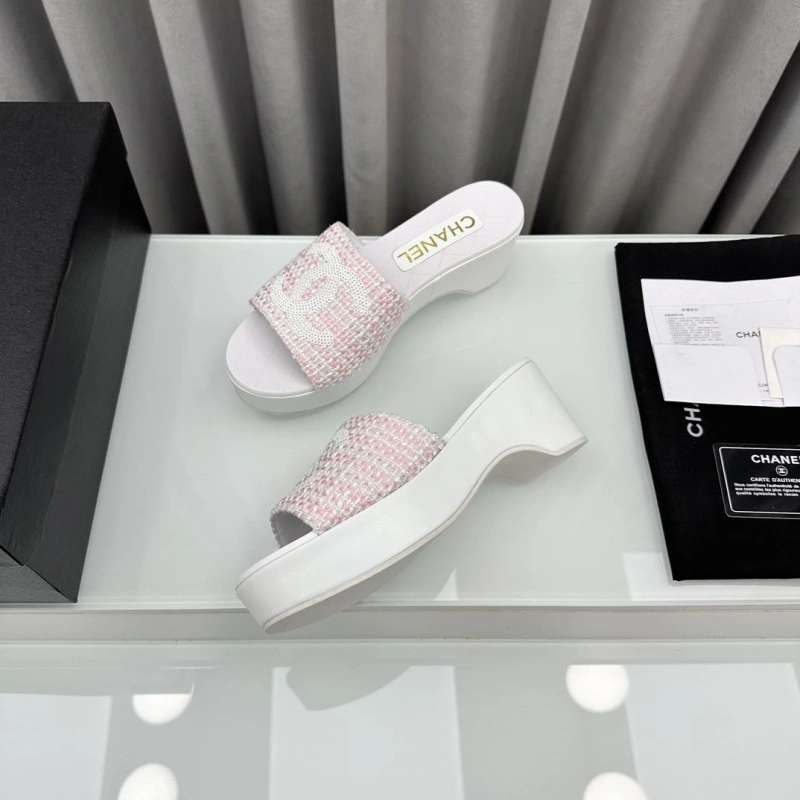 Refined Chxnxl Slippers 128159
