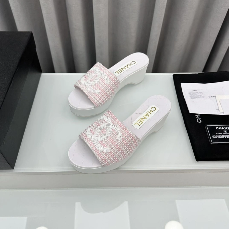 Refined Chxnxl Slippers 128159