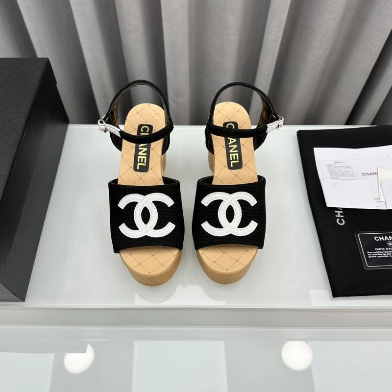 Sophisticated Chxnxl Sandals 128580