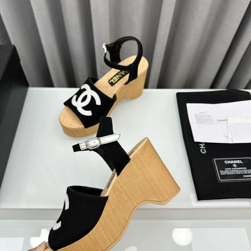 Sophisticated Chxnxl Sandals 128580