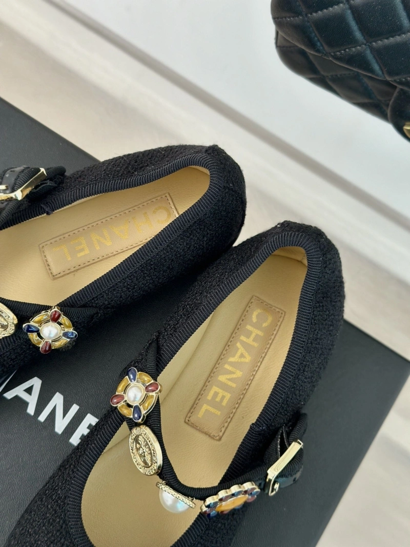 Durable Chxnxl Flat Shoes 129191