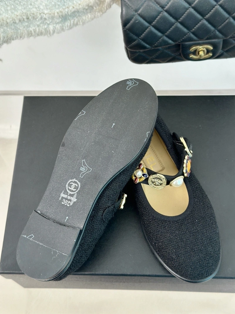 Durable Chxnxl Flat Shoes 129191
