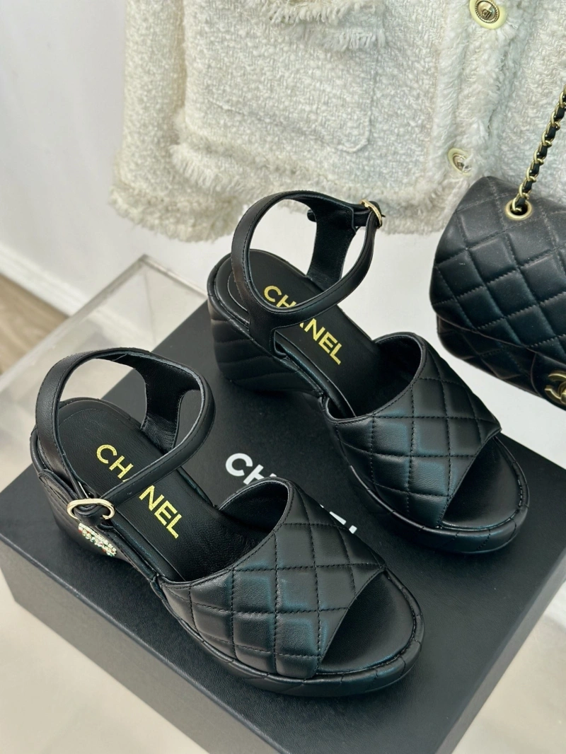 Sophisticated Chxnxl Sandals 128564