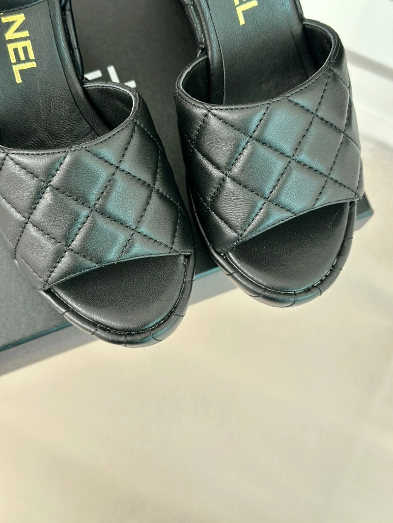 Sophisticated Chxnxl Sandals 128564