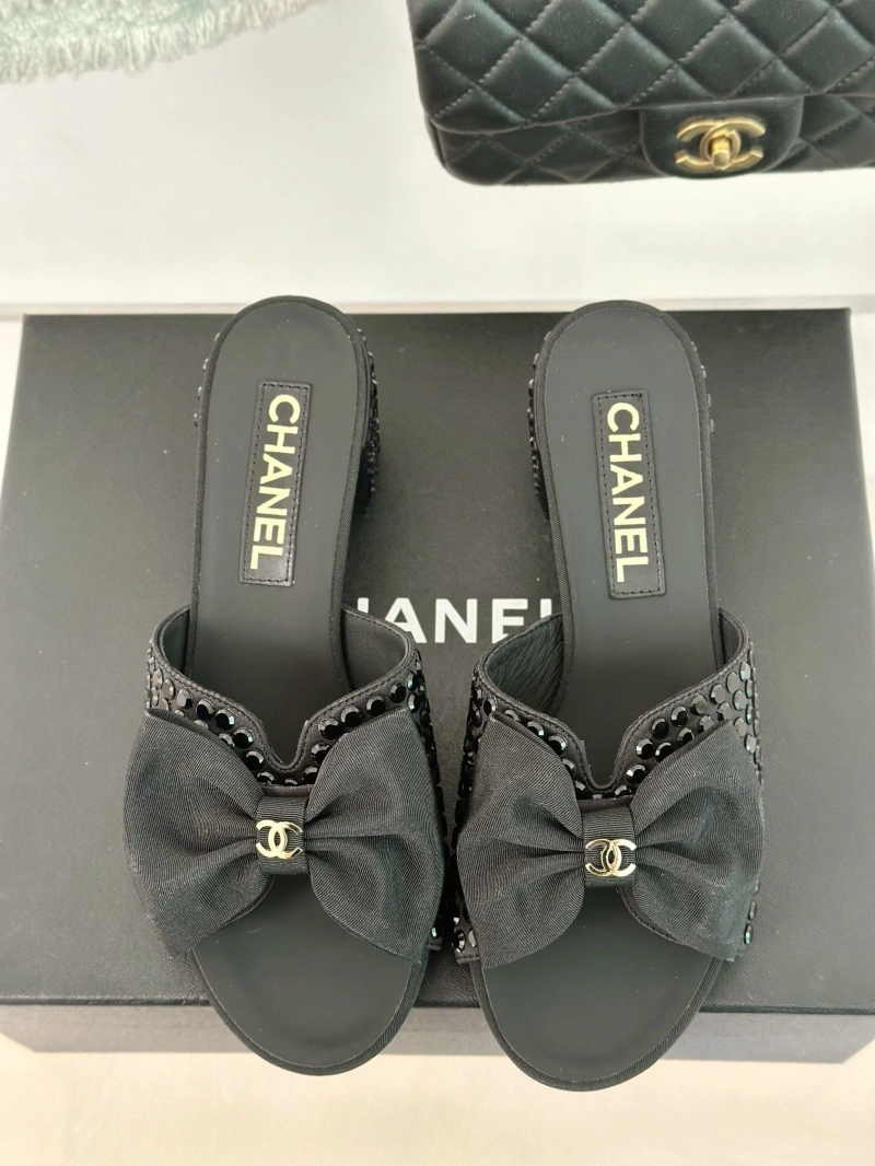 GoAnywhere Chxnxl Slippers 128146