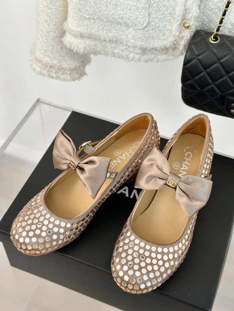 Refined Chxnxl High Heels 129032