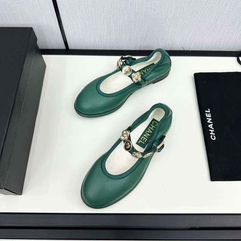 Fashionable Chxnxl Flat Shoes 129189