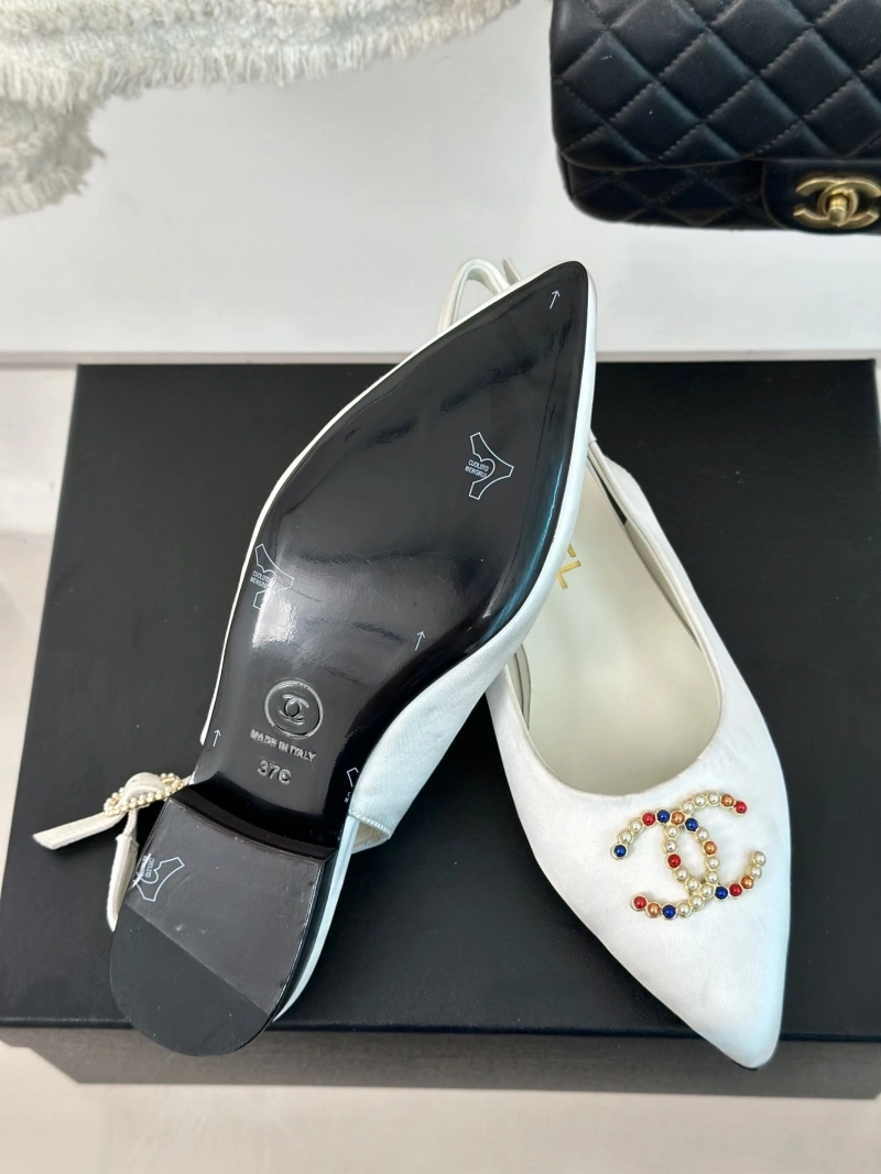 EasyMatch Chxnxl Sandals 128559