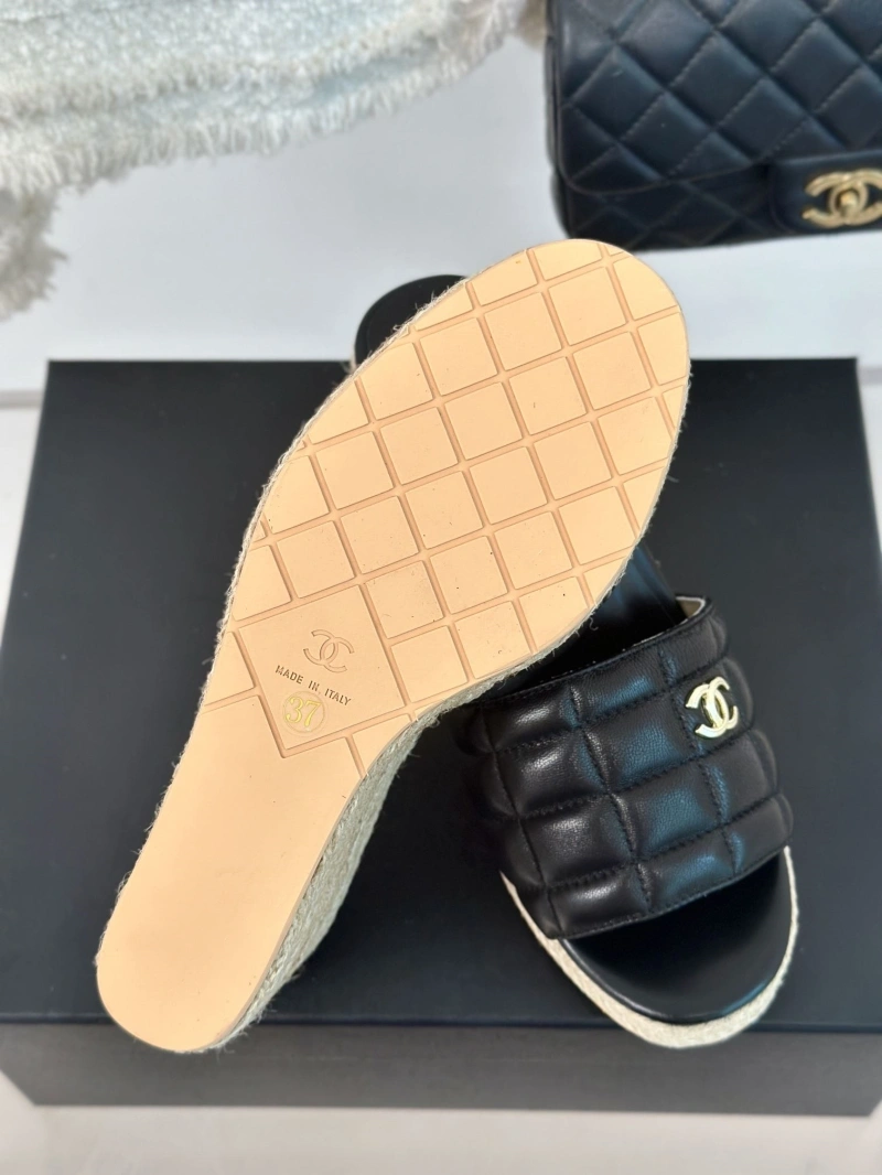 GoodFit Chxnxl Sandals 128550