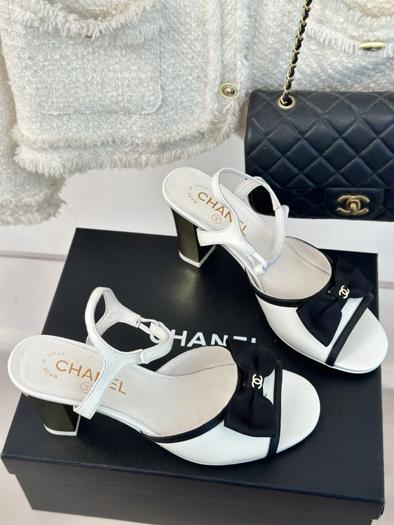 Flexible Chxnxl Sandals 128544