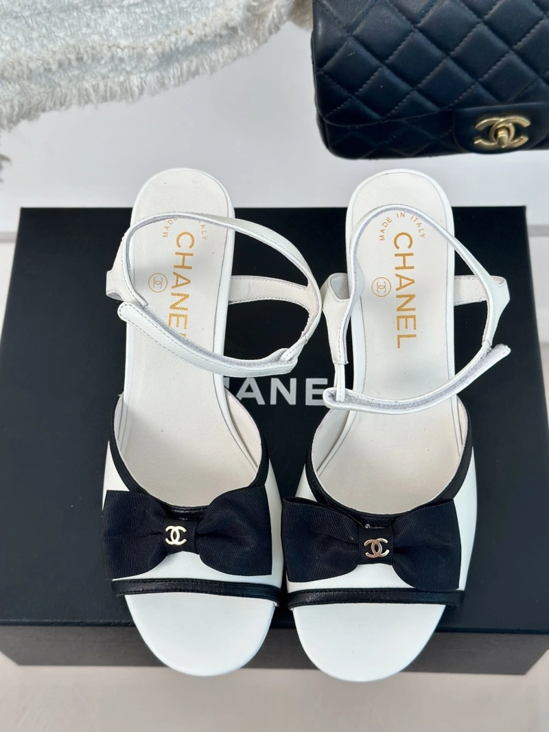 Flexible Chxnxl Sandals 128544