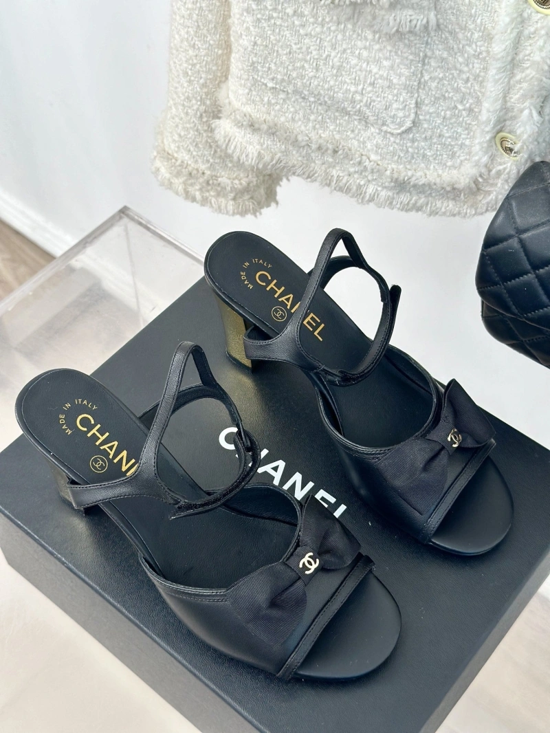 Lightweight Chxnxl Sandals 128545