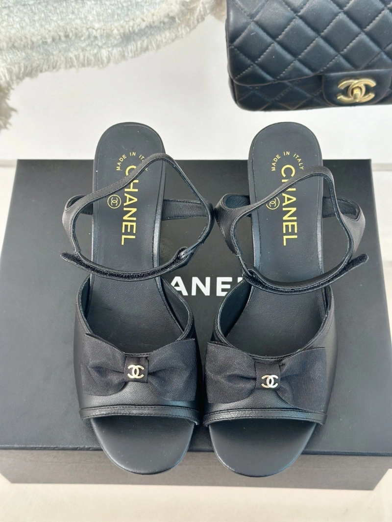 Lightweight Chxnxl Sandals 128545