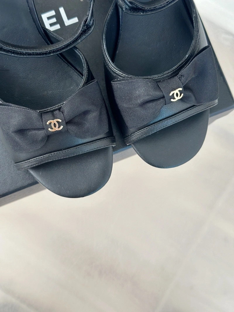 Lightweight Chxnxl Sandals 128545