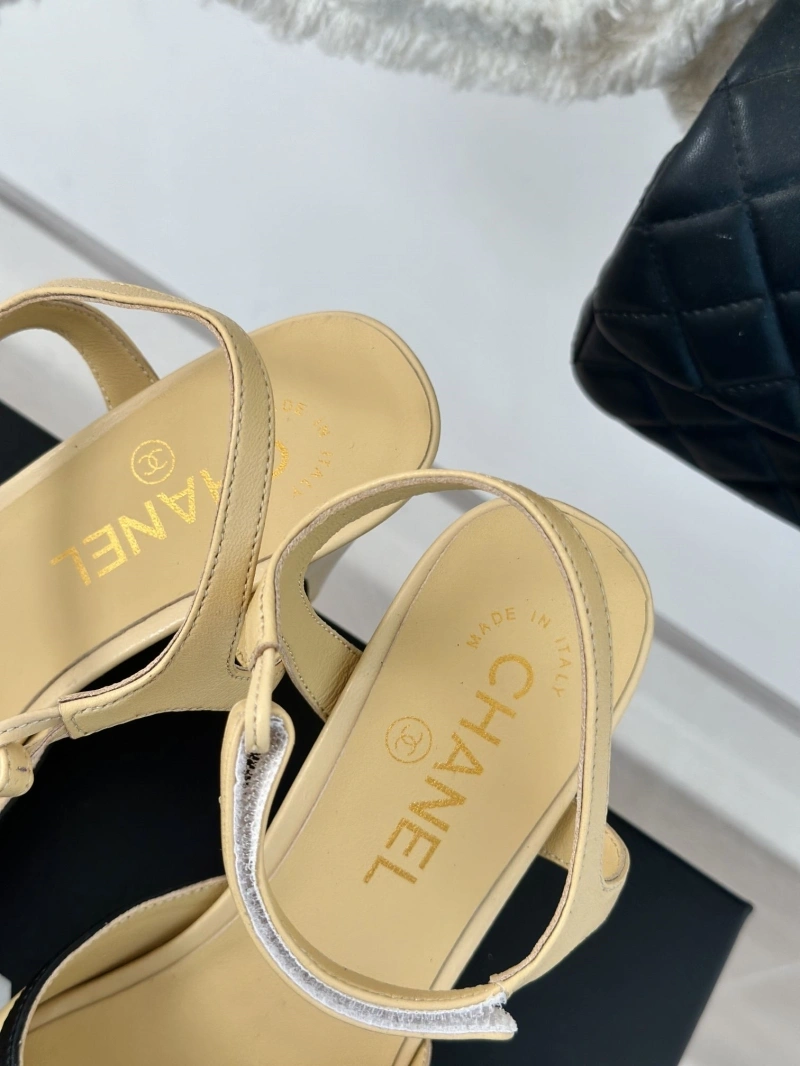 Comfortable Chxnxl Sandals 128551