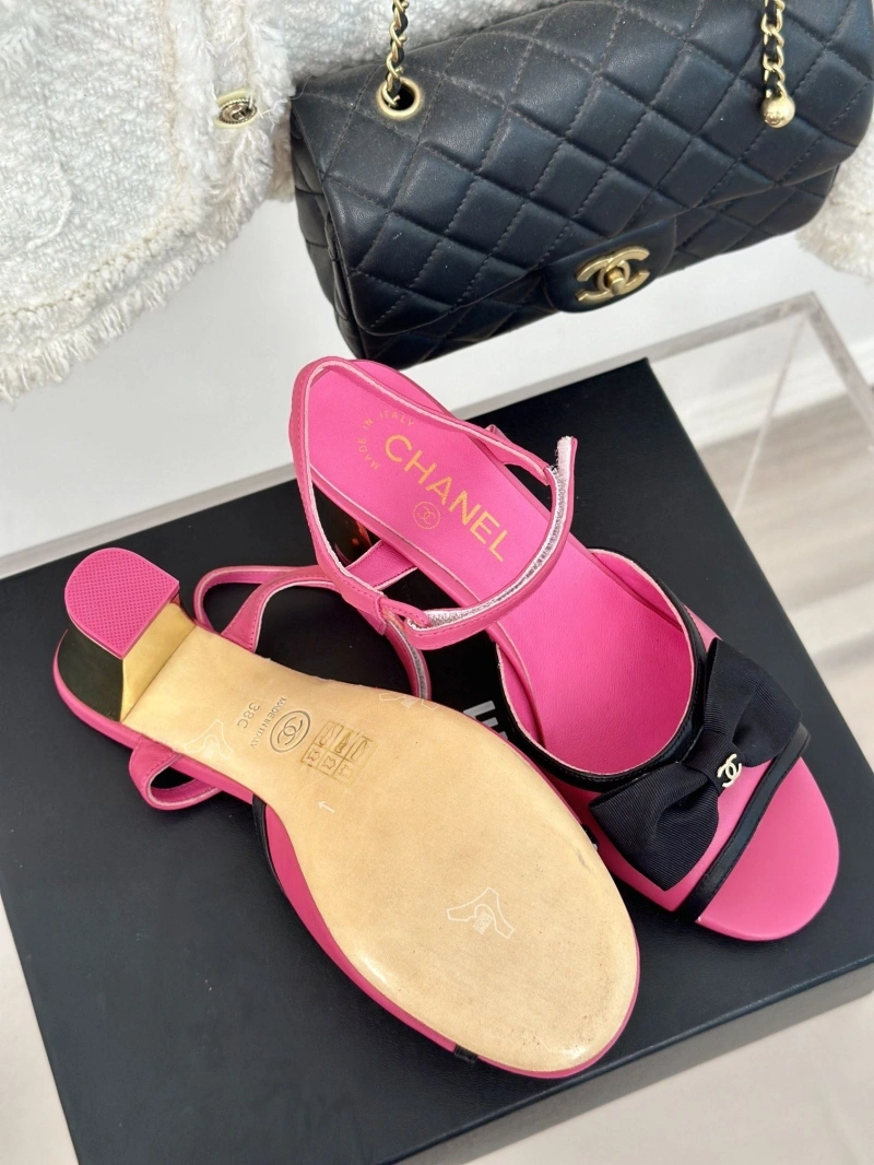 Trendsetting Chxnxl Sandals 128553