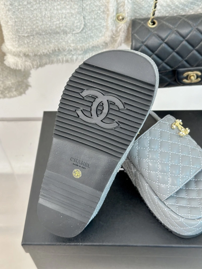 Chxnxl Slippers UrbanStyle 128132