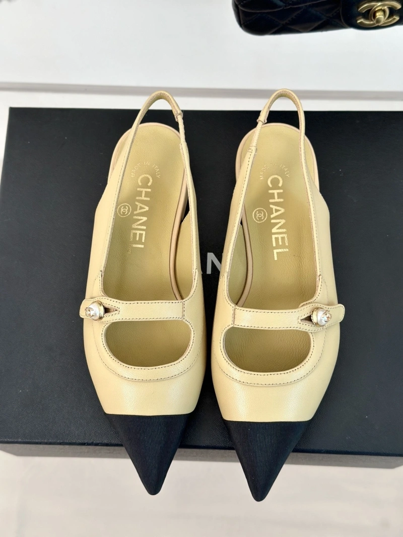 Efficient Chxnxl Sandals 128543