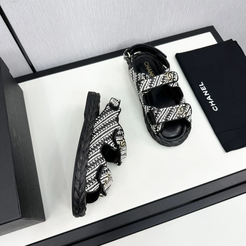 Breathable Chxnxl Sandals 128536