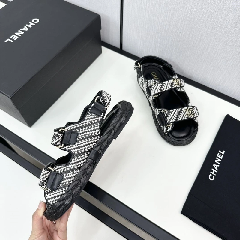 Breathable Chxnxl Sandals 128536