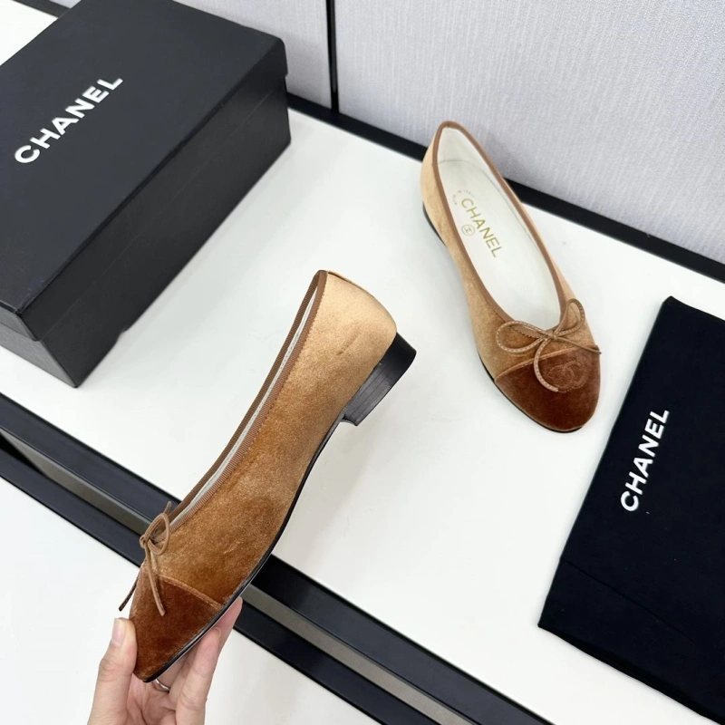 Efficient Chxnxl Flat Shoes 129184