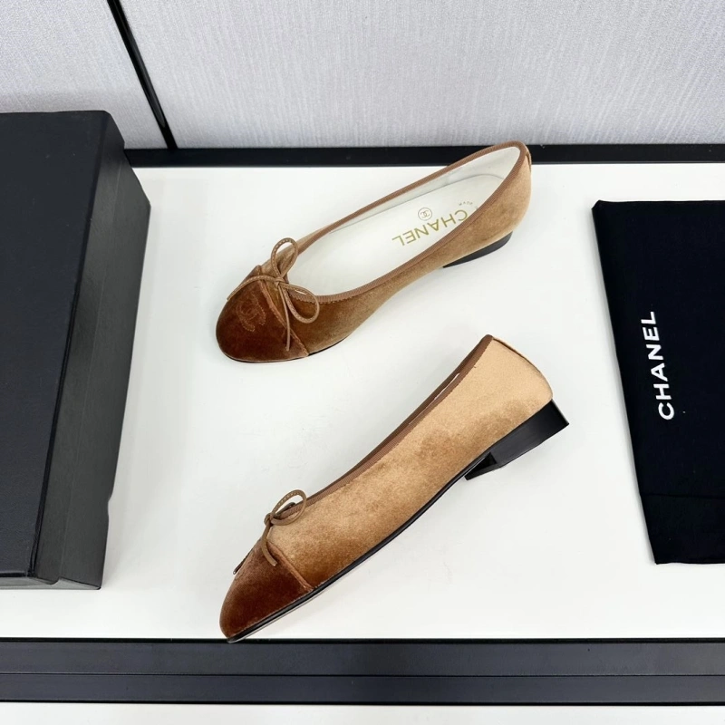 Efficient Chxnxl Flat Shoes 129184