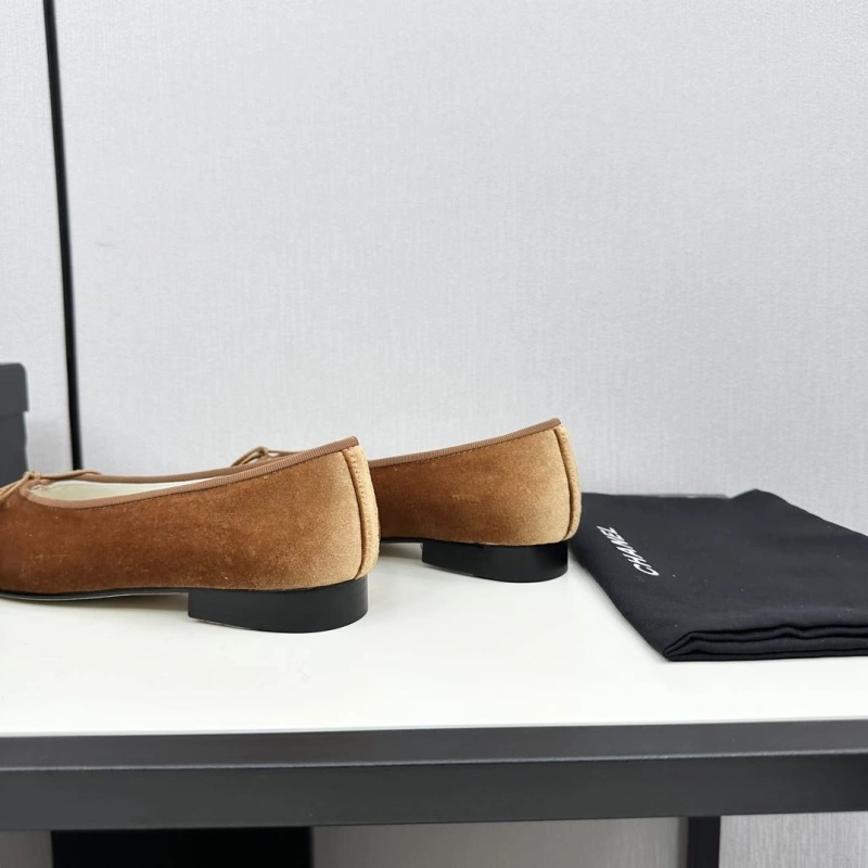 Efficient Chxnxl Flat Shoes 129184