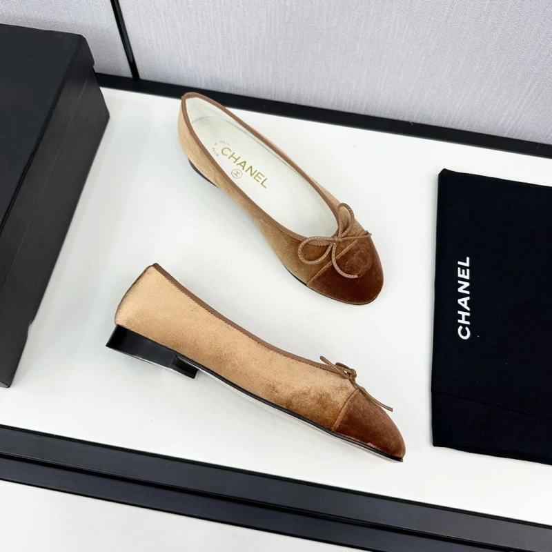 Efficient Chxnxl Flat Shoes 129184