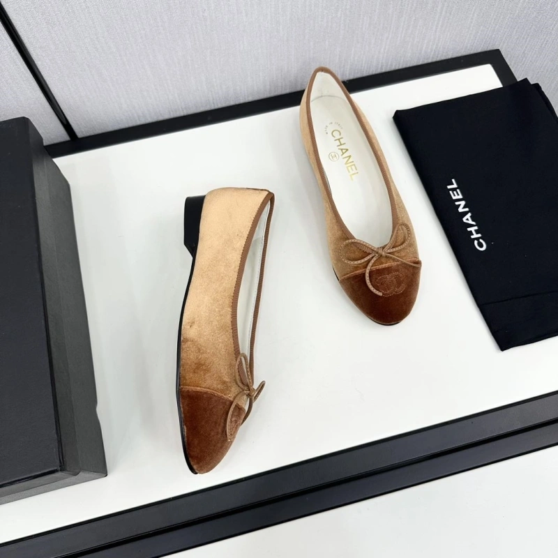 Efficient Chxnxl Flat Shoes 129184