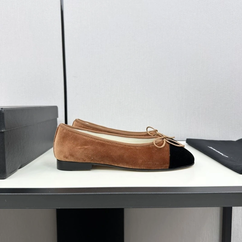 Chxnxl Flat Shoes Sleek 129182