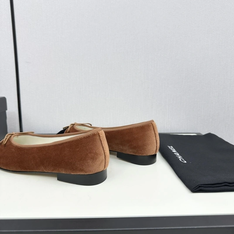 Chxnxl Flat Shoes Sleek 129182