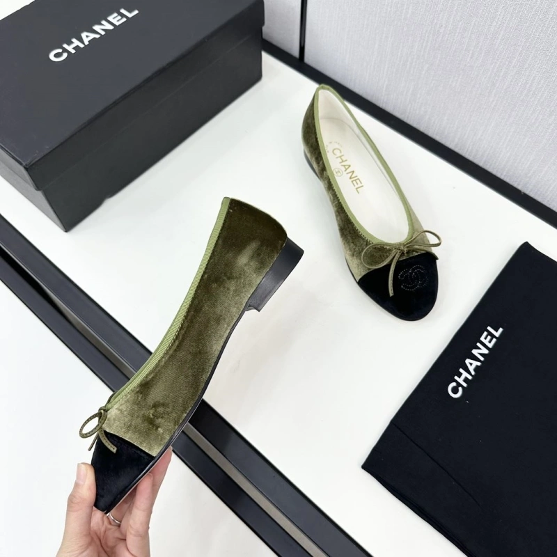 Minimalist Chxnxl Flat Shoes 129179