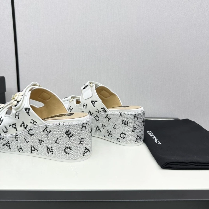 AllSeason Chxnxl Slippers 128124