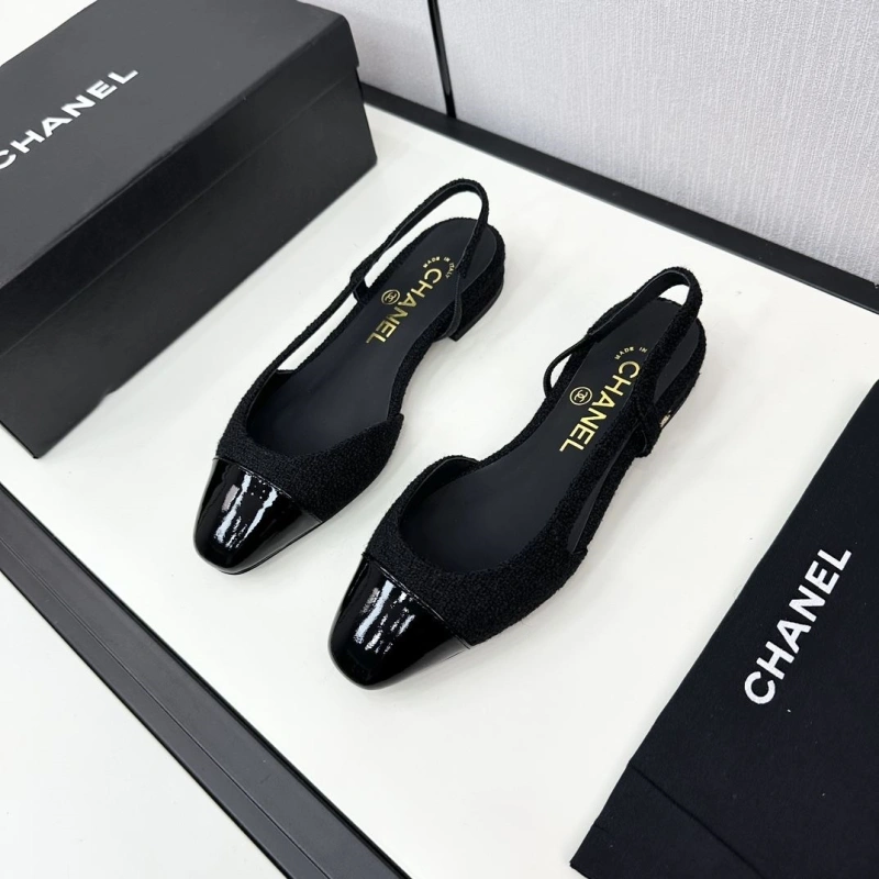 Durable Chxnxl Sandals 128529