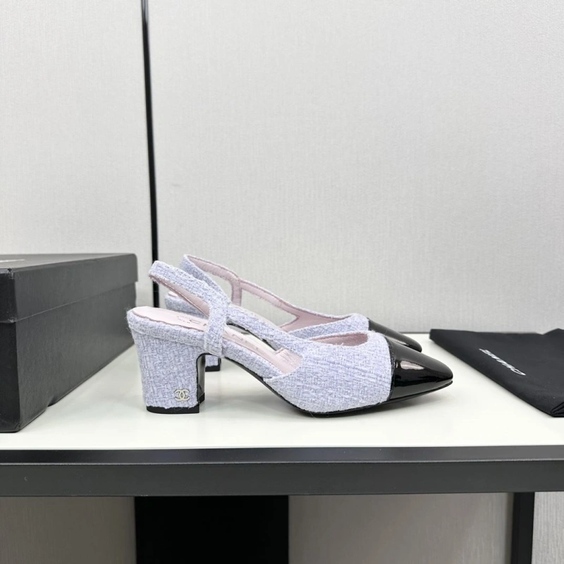 ModernLook Chxnxl Sandals 128525