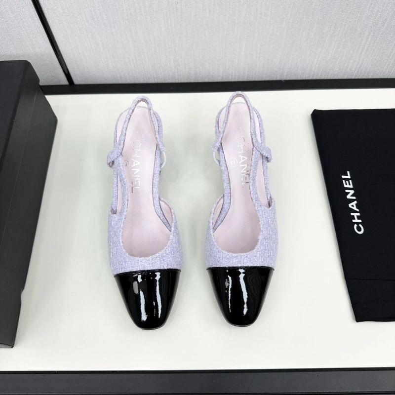 ModernLook Chxnxl Sandals 128525