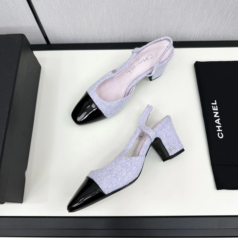 ModernLook Chxnxl Sandals 128525