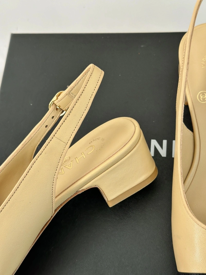 AllSeason Chxnxl Sandals 128523