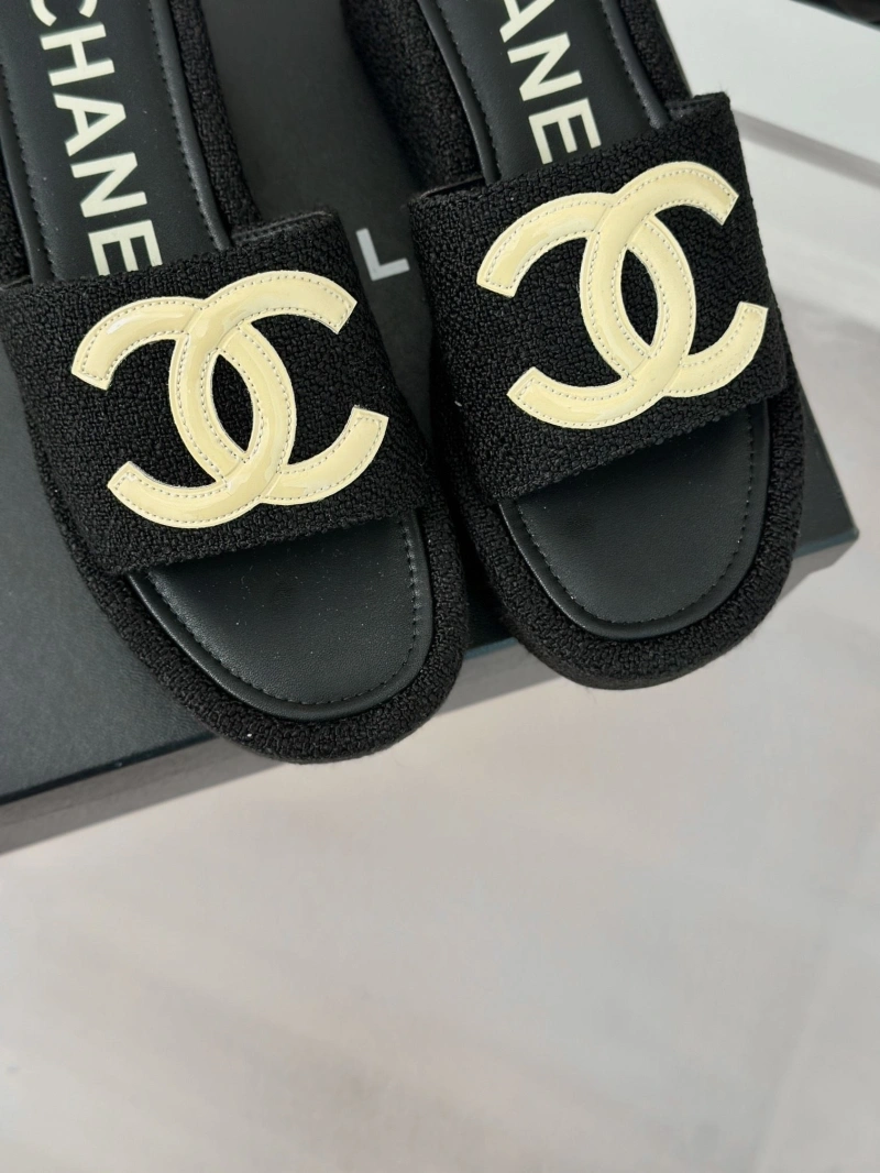 Functional Chxnxl Slippers 128117