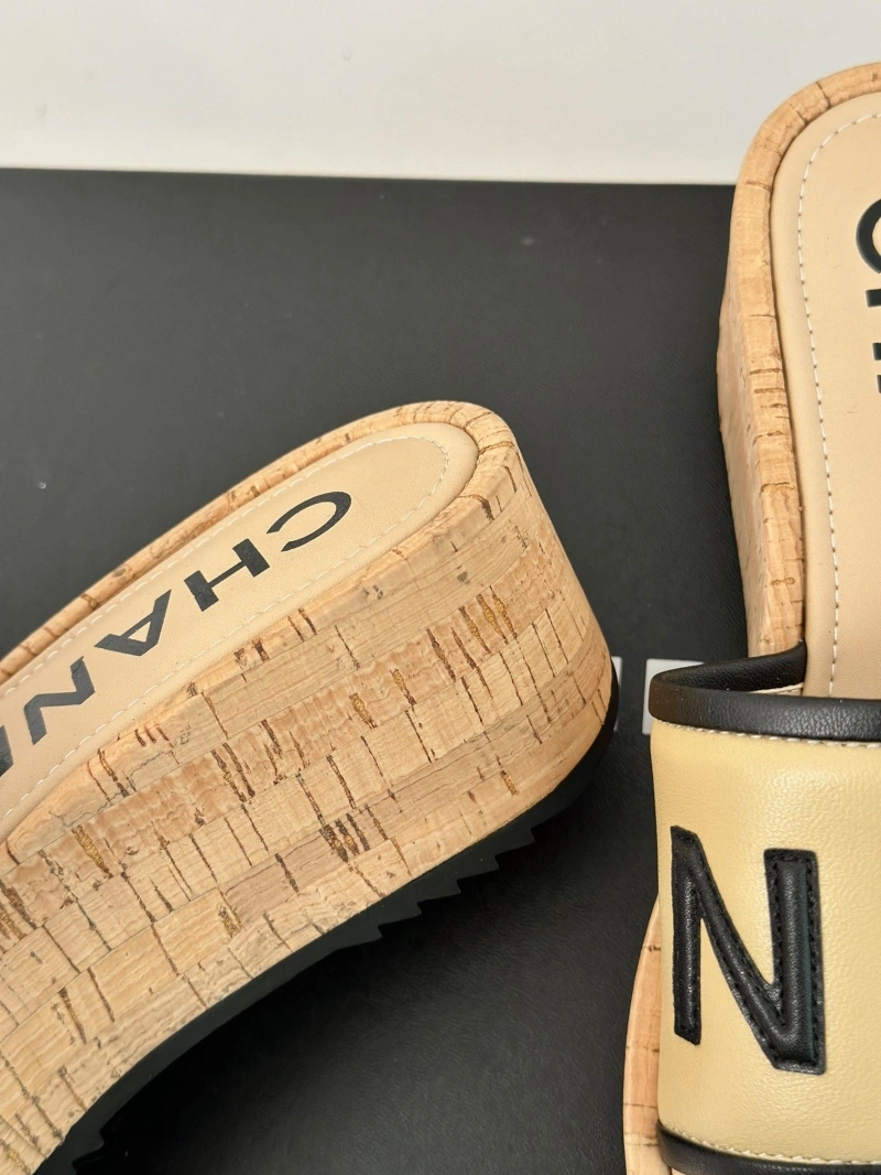 Functional Chxnxl Slippers 128112