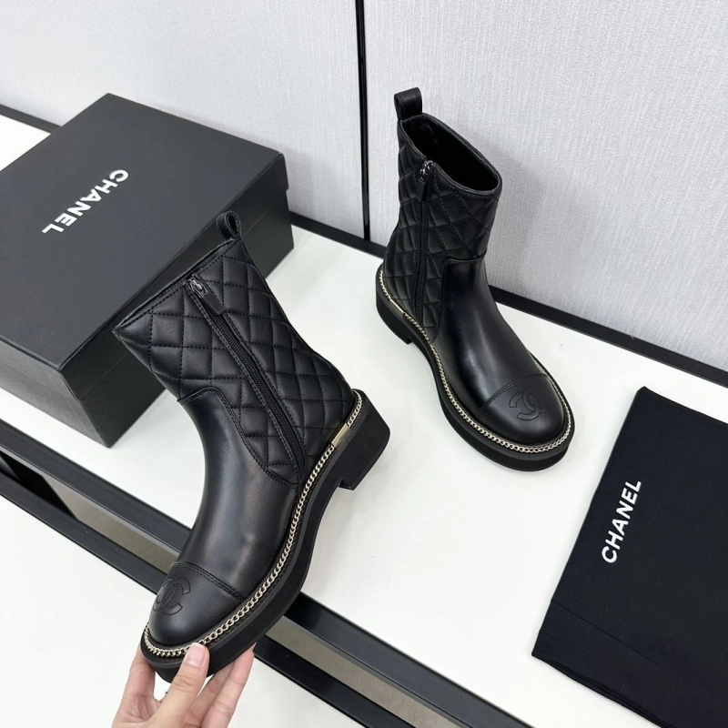 Trendsetting Chxnxl Boots 129708