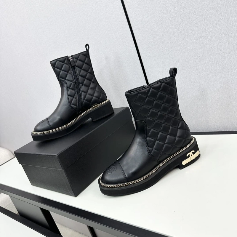 Trendsetting Chxnxl Boots 129708