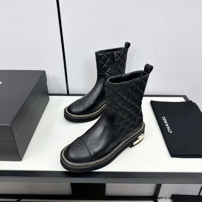 Trendsetting Chxnxl Boots 129708