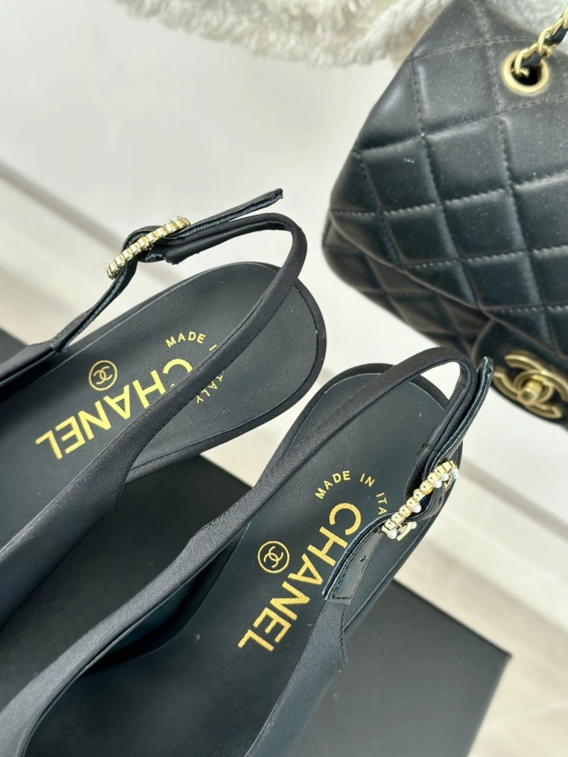 Functional Chxnxl Sandals 128522