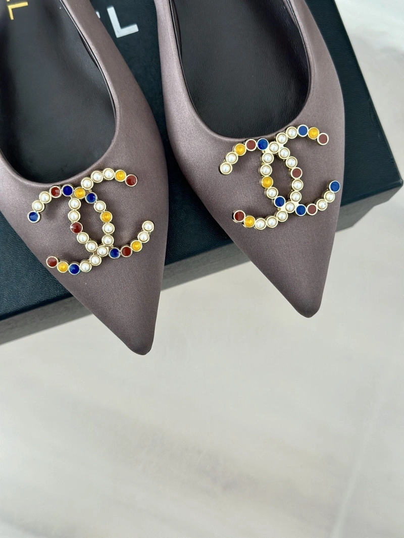 Trendy Chxnxl Sandals 128508