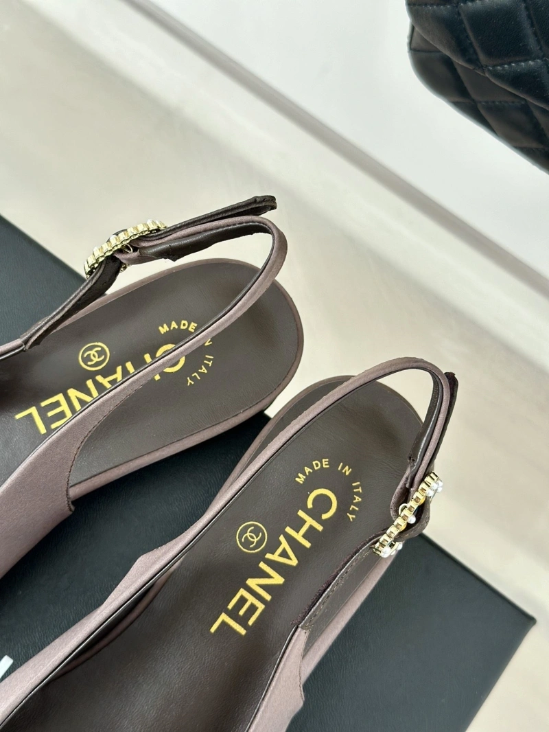 Trendy Chxnxl Sandals 128508